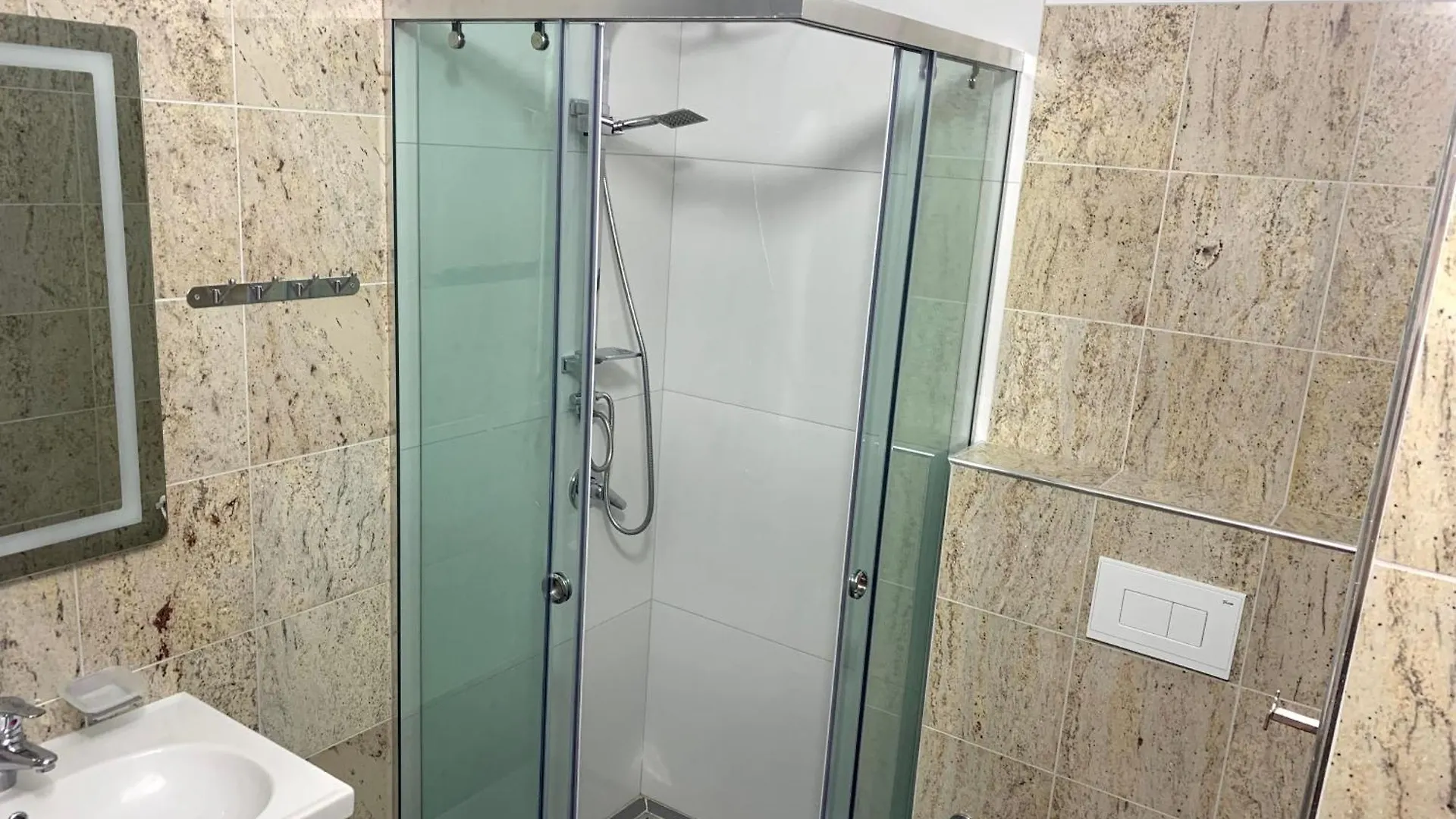 Fishta Quality Apartments Q5 31 Velipojë 阿尔巴尼亚